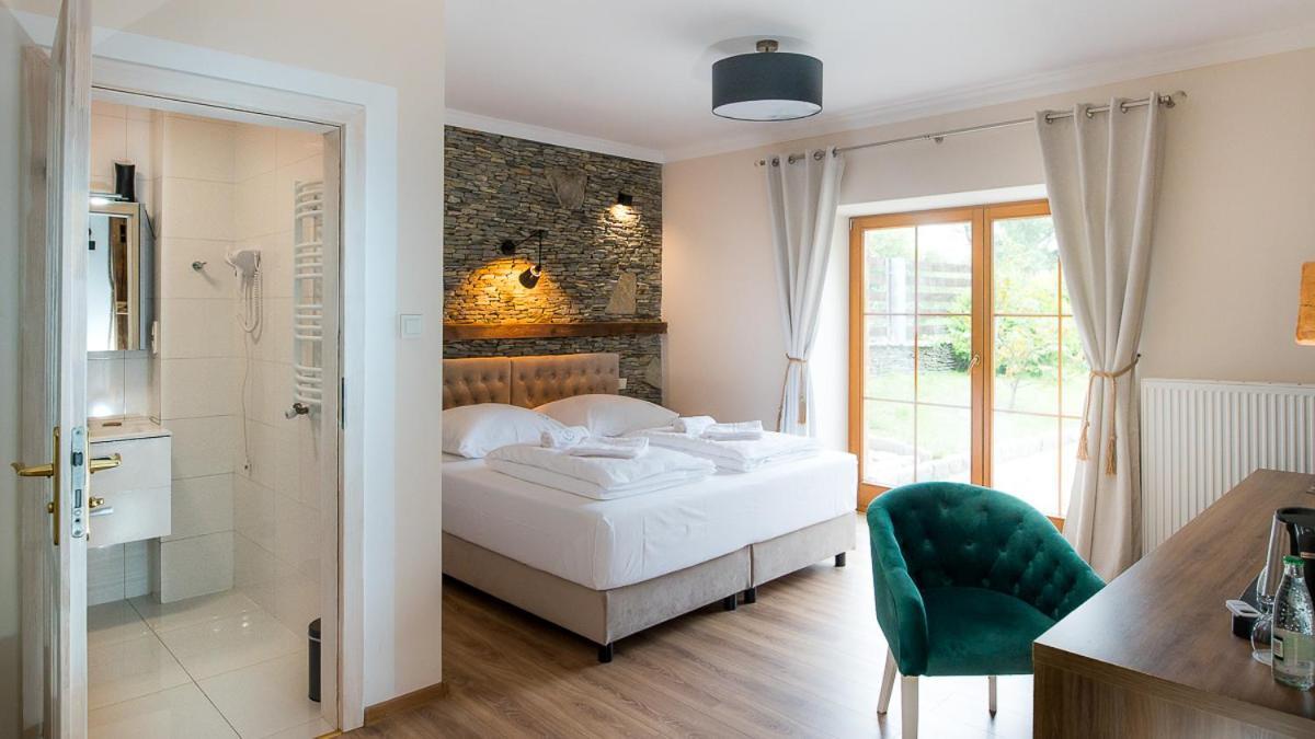 Apartamenty Kapitanskie Oława Exteriör bild