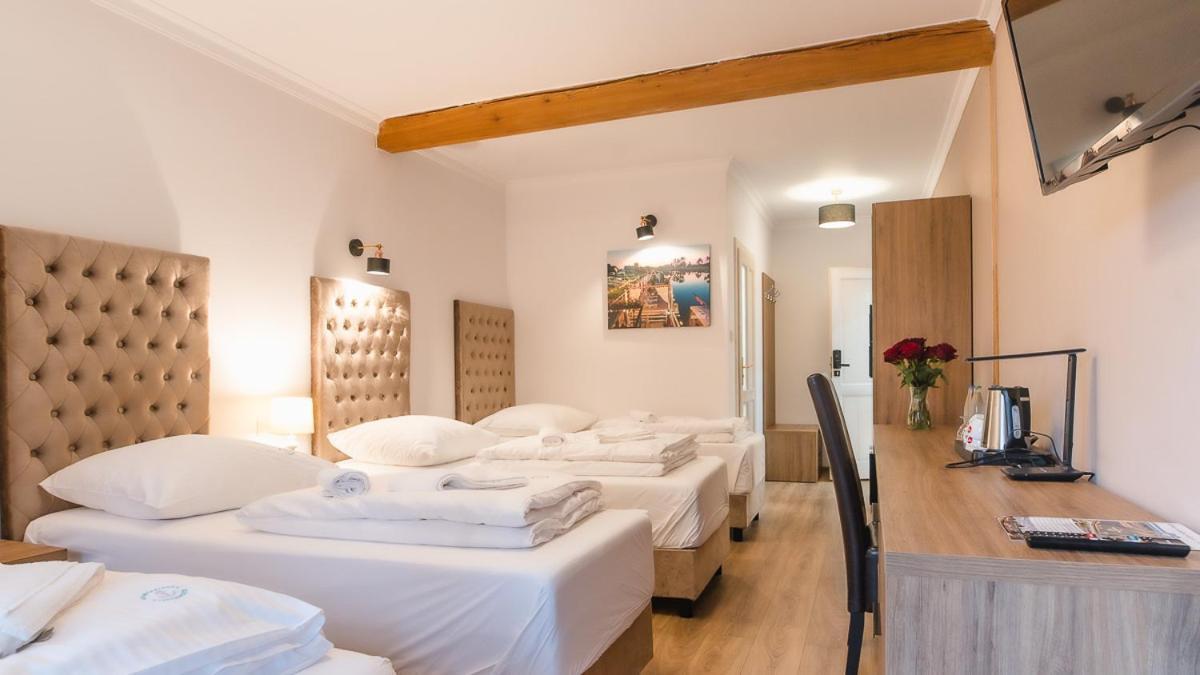 Apartamenty Kapitanskie Oława Exteriör bild