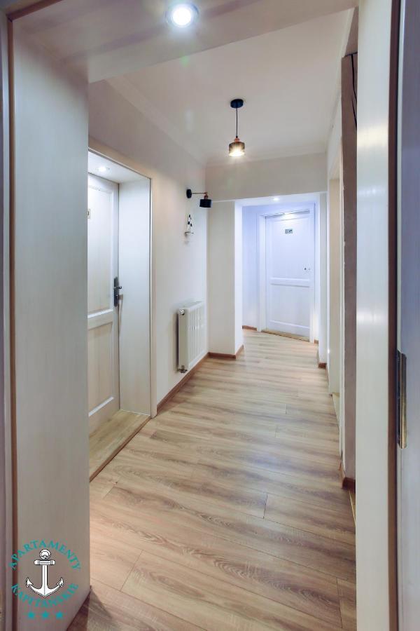 Apartamenty Kapitanskie Oława Exteriör bild